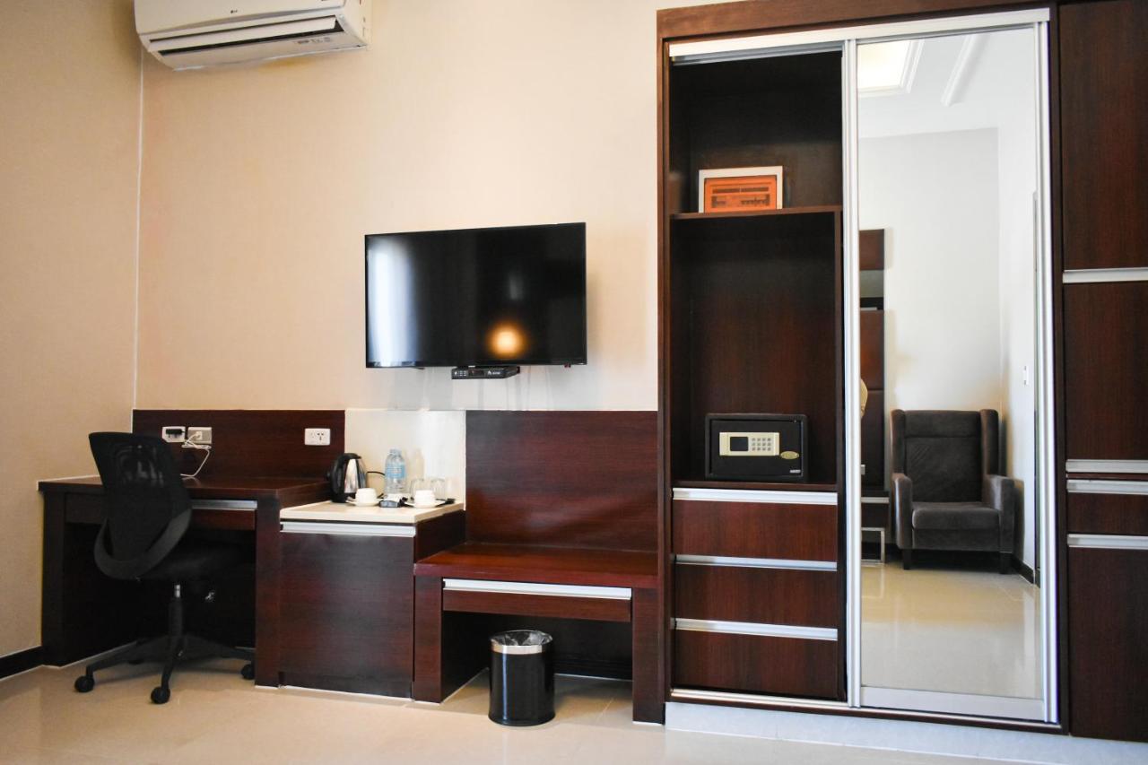 Mg Grand Hotel Olongapo Luaran gambar